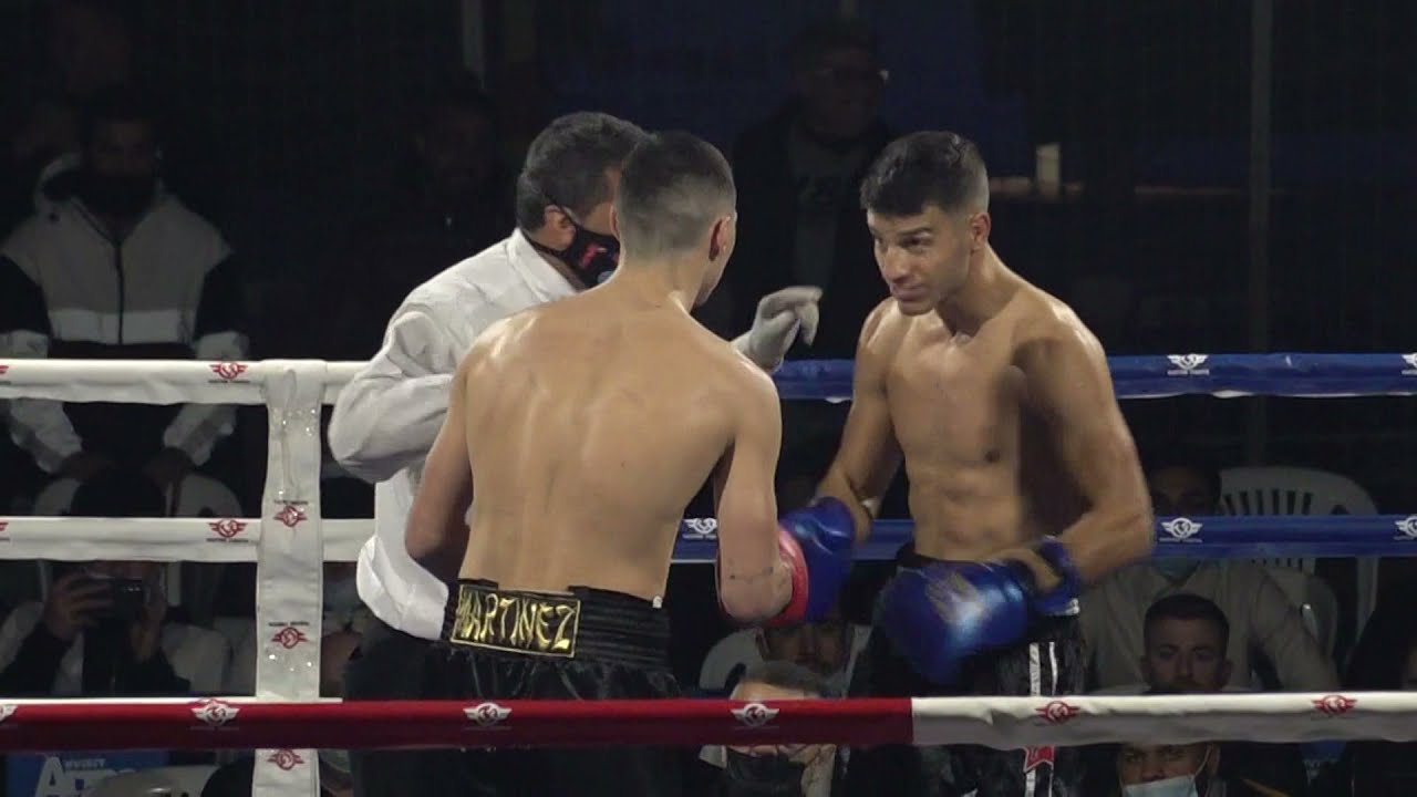 Velada boxeo amateur Altea. 11 febrero 2022. 9ºCombate: Sergio Martínez-VS-Miguel Catejón