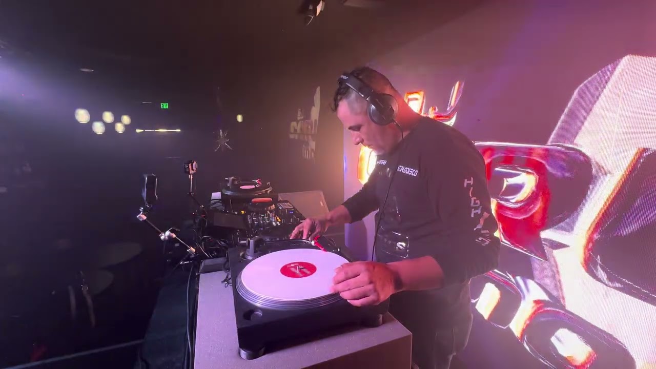 HIGH ENERGY DJ CARLOS MONTIEL EN VIVO 2026
