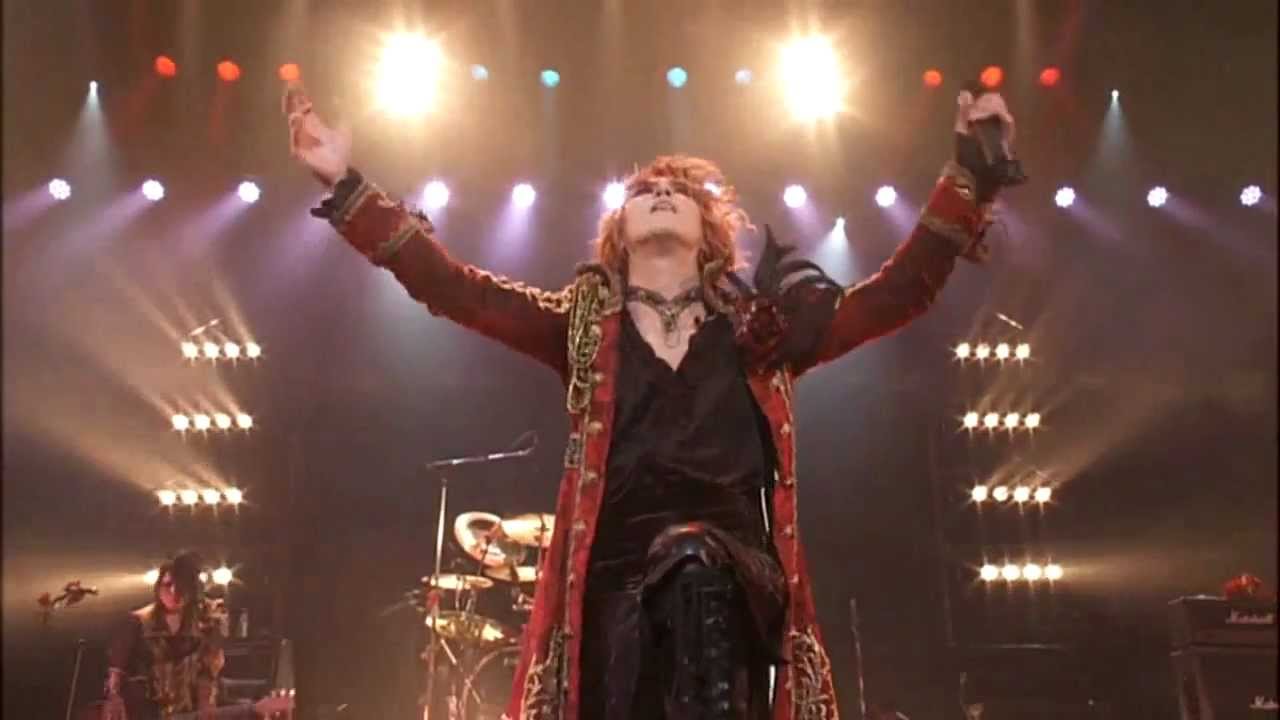 Versailles - The Red Carpet Day - Chateau De Versailles -Holy Grail- Live HD