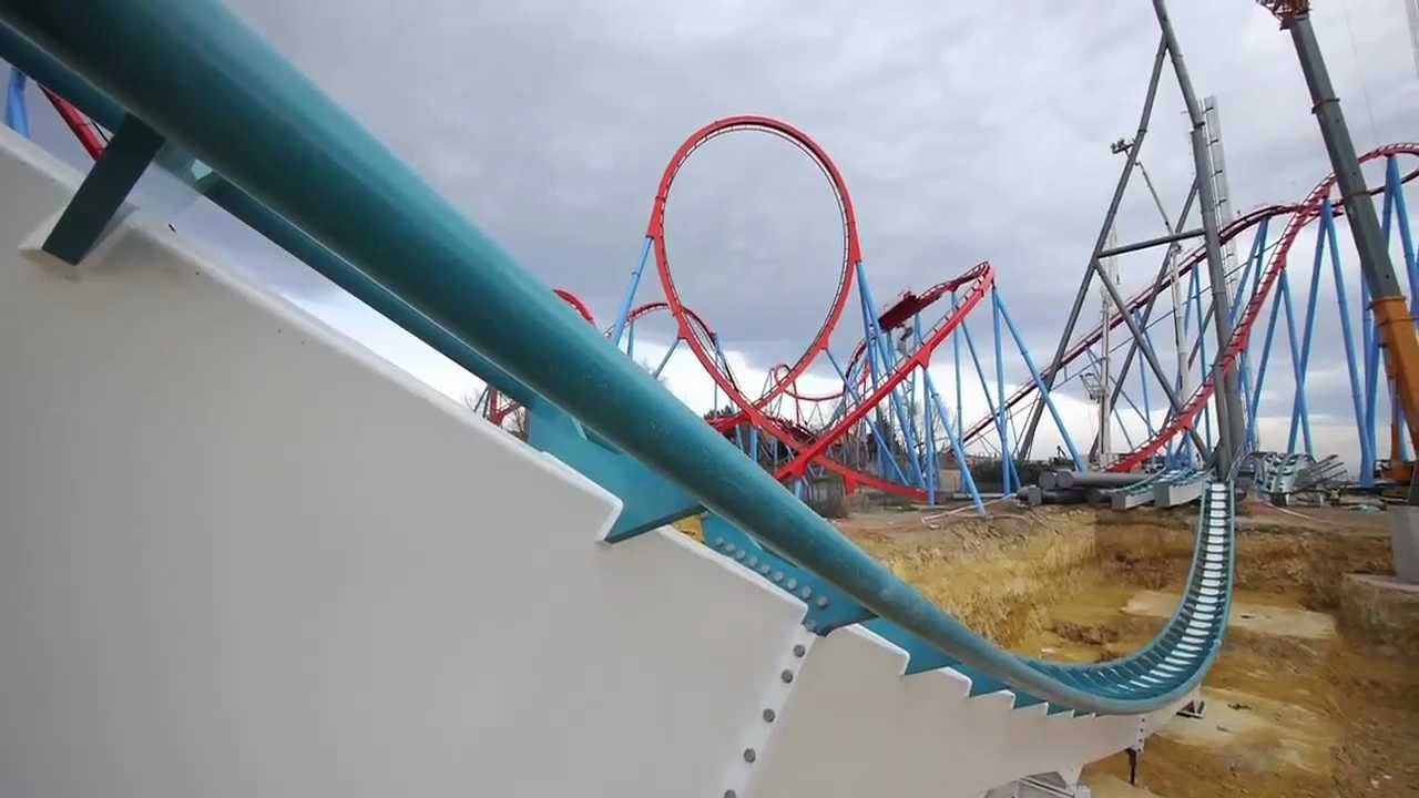 PortAventura: construcción atracción Shambhala 2012