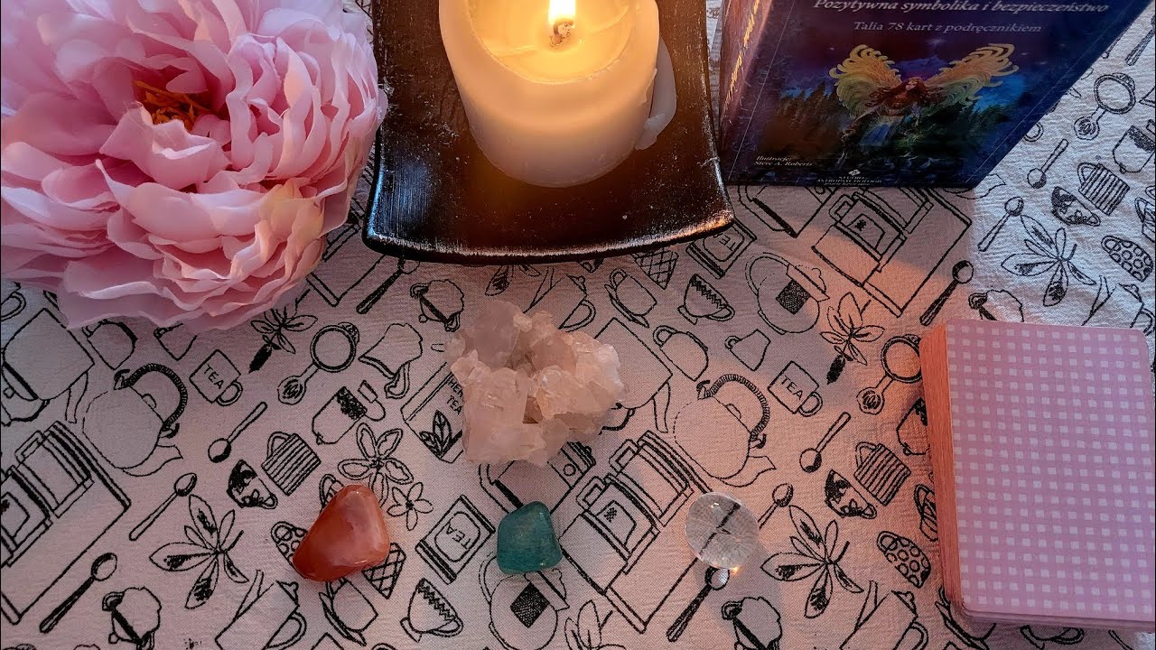 💘💝Kto ma na Twoim punkcie obsesję?💗💖 #tarot #wybierzkamień #tarotwitchanna #tarotmiłosny #wróżba