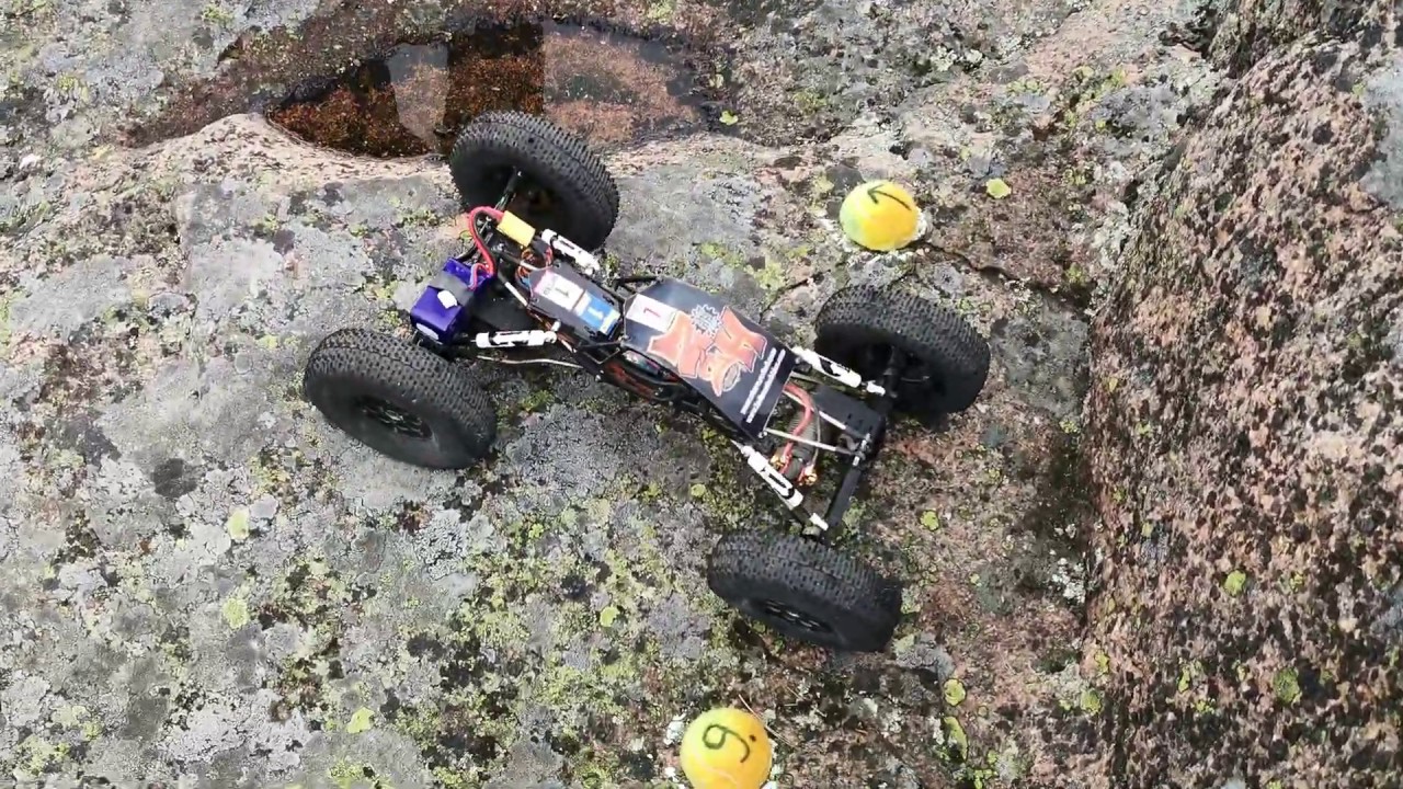 BUDGET RC CRAWLER ON THE ROCKS - ZER02HERO ON COMPETITION COURSE