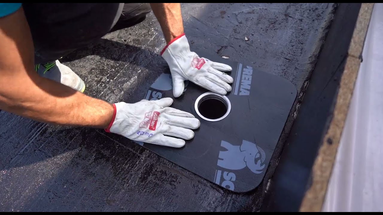Instalación de la cazoleta Draini en una cubierta con una impermeabilización con lámina asfáltica
