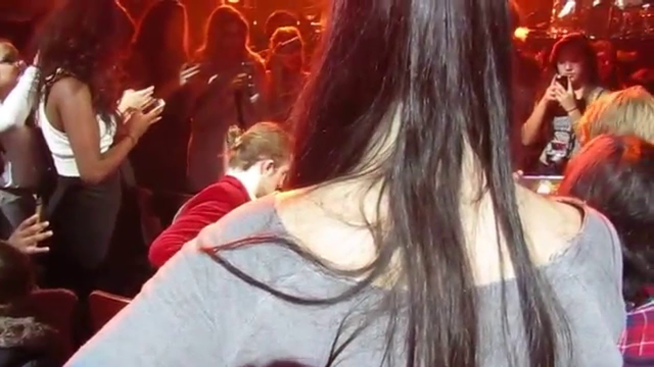 R5 - Singing in the Crowd - 12/31/15