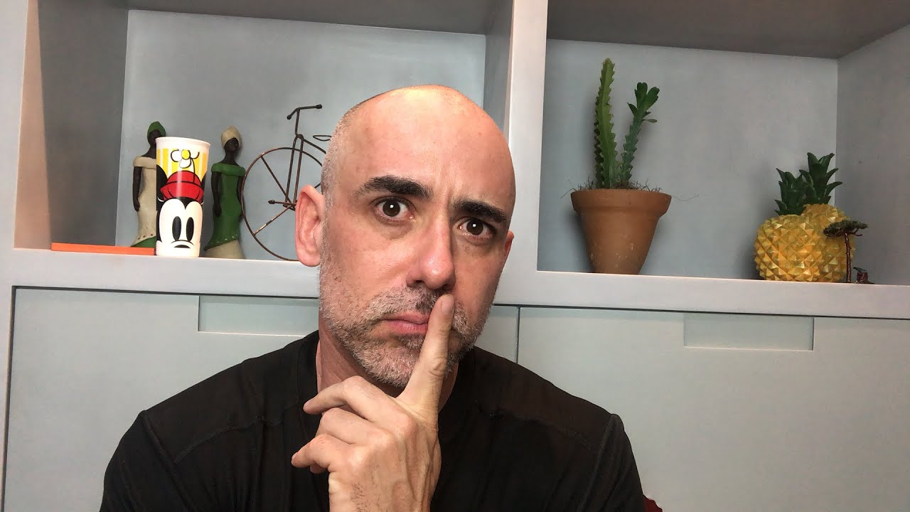 É normal acordar à noite pra fazer xixi? | Dr. Dayan Siebra
