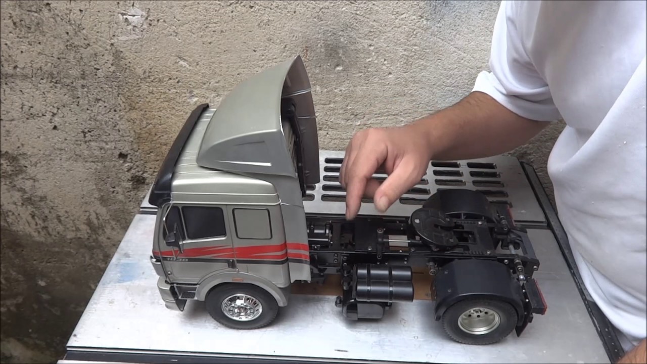 MB 1838 4X2 TAMIYA 1/14