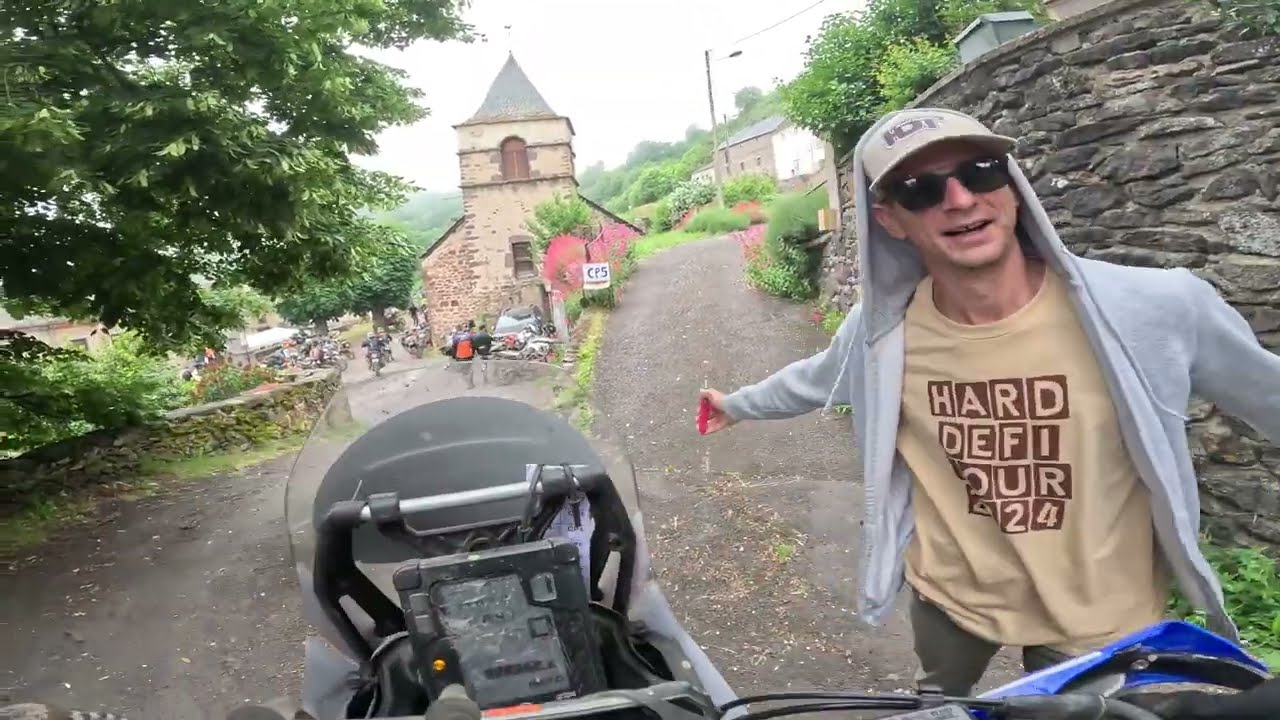 Hard défi tour 2024 jour 2/2 (un sticker à l'arrivée?!)