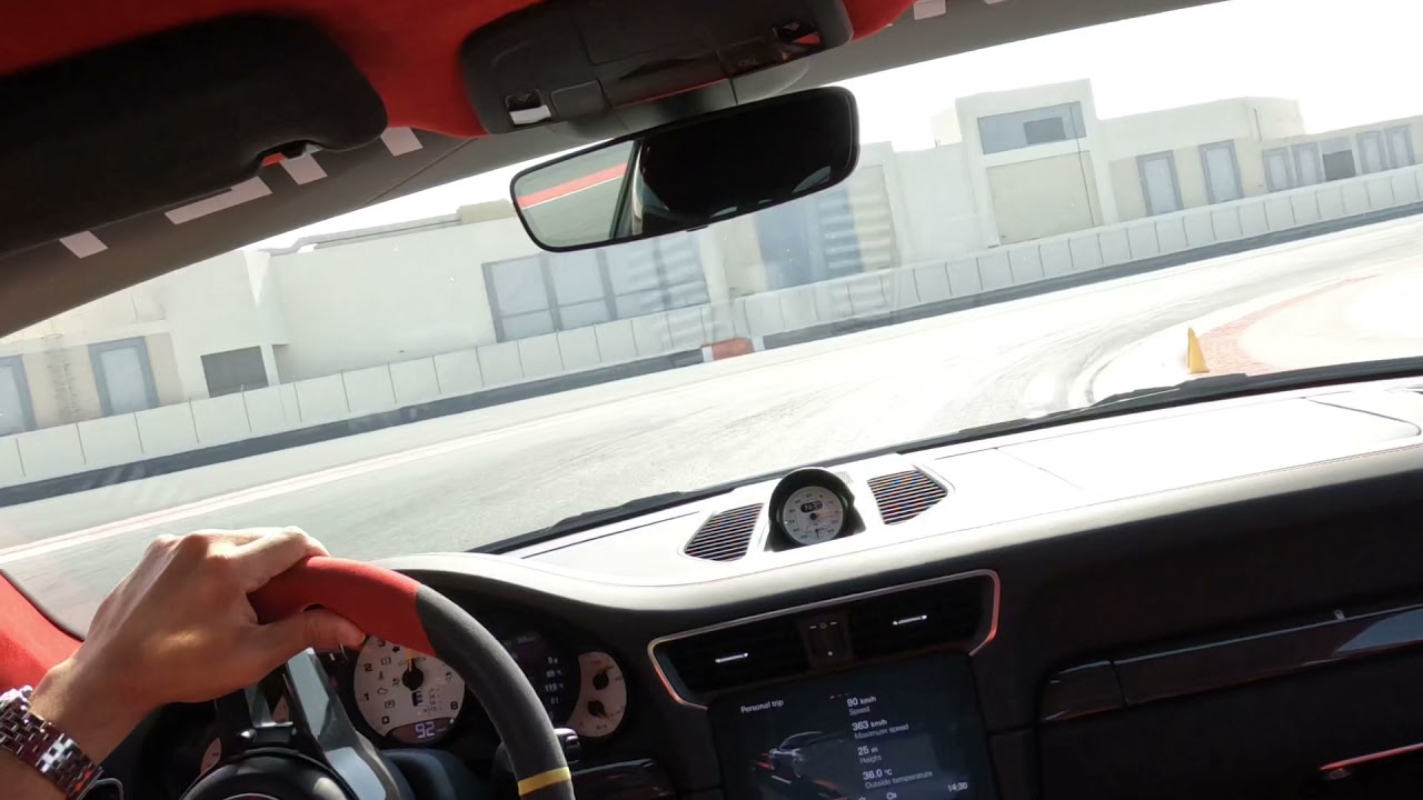 First laps in the Porsche GT2RS MR on Autodrome National Circuit