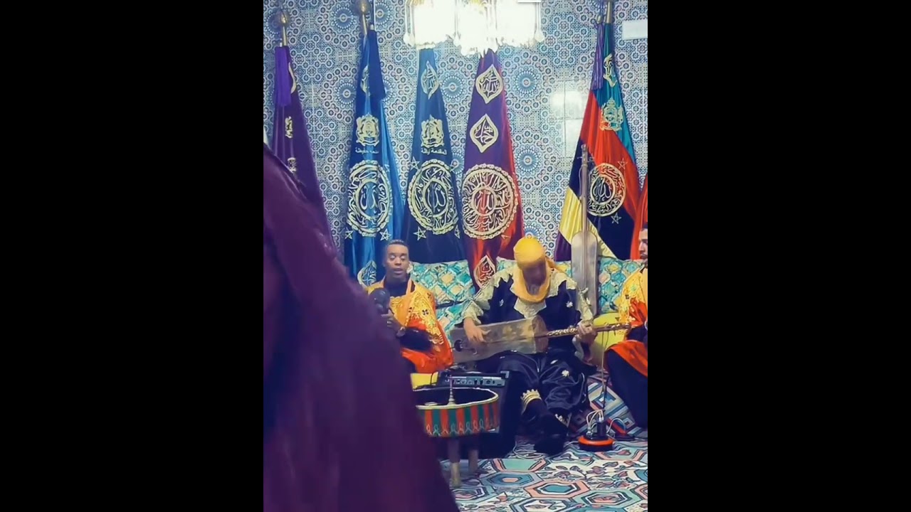 معلم امين الداودي و يوسف الطيبي -ݣناوة ليلة-( البنيا )❤️❤️🔪🔪🔪❤️❤️maalem Amin Daoudi  & Youssef taibi