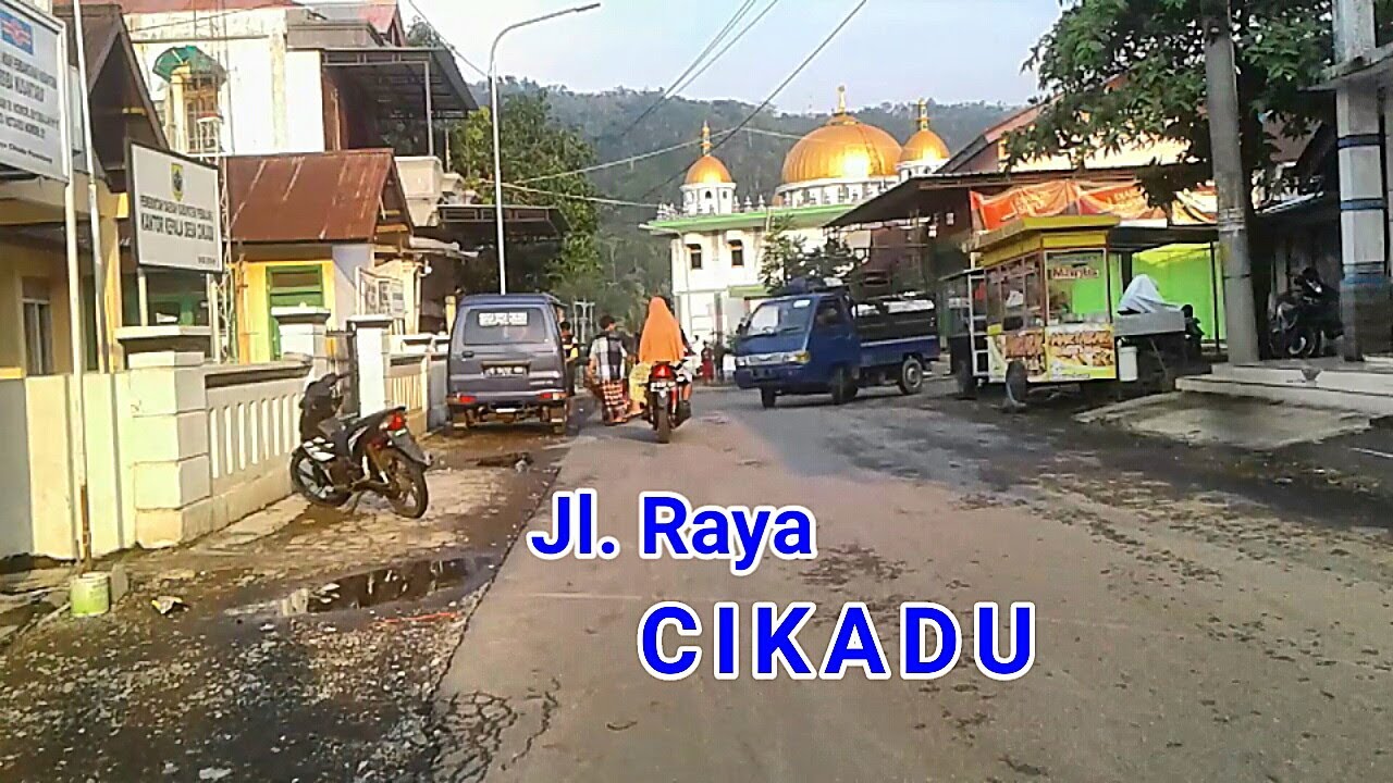 Jalan raya menuju Desa Cikadu Watukumpul Pemalang