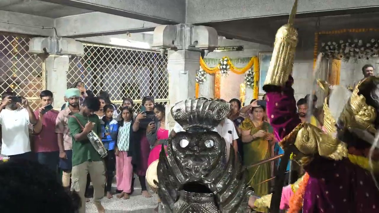 ವೀರಗಾಸೆ ಕುಣಿತ 🚩🕉️ #ವೀರಗಾಸೆ #veeragase #ಶಿವರಾತ್ರಿ #shiva #hindutemple #hindu #kannada #reels #video 