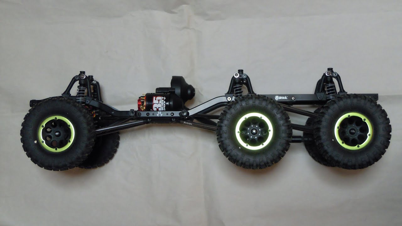 Axial SCX10 Dingo 6x6 project 1 Chassis