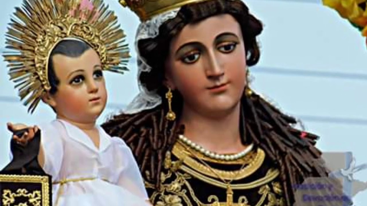 Virgen del Carmen preciosa palma julio mes dedicado a nuestra señora del Carmen