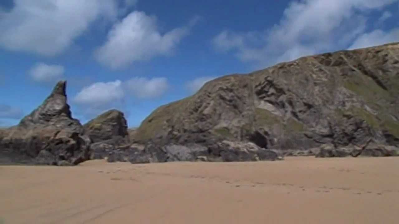Bedruthan Steps & Carnewas / Cornwall UK / Klippen, Steilk&uuml;ste und Felsen / Dramatic coastline