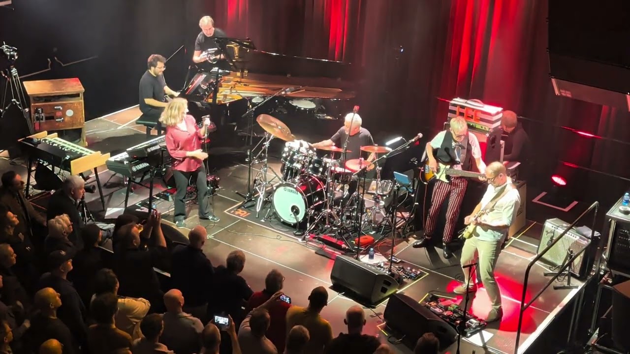 Watching the river flow - Simon Oslender, Steve Gadd, Will Lee, Bruno Müller, Hermien Deurloo