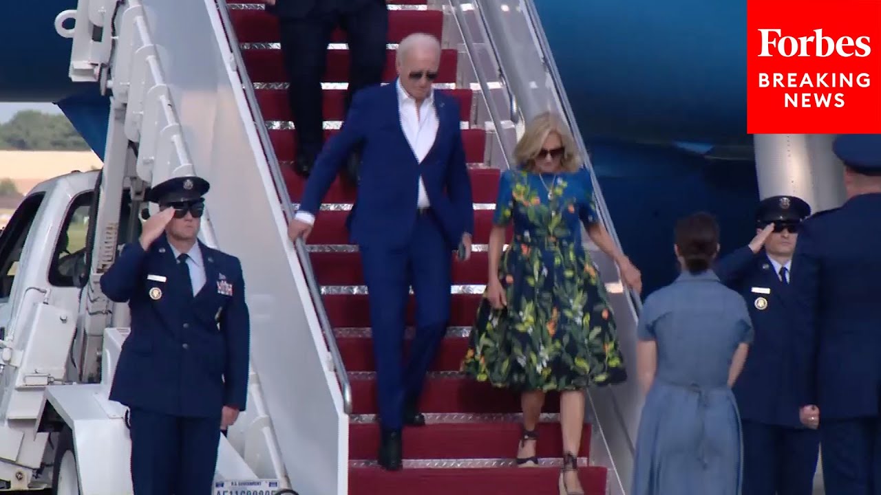 JUST IN: President Biden & First Lady Dr. Jill Biden Arrive At JBA After Campaigning In Pennsylvania