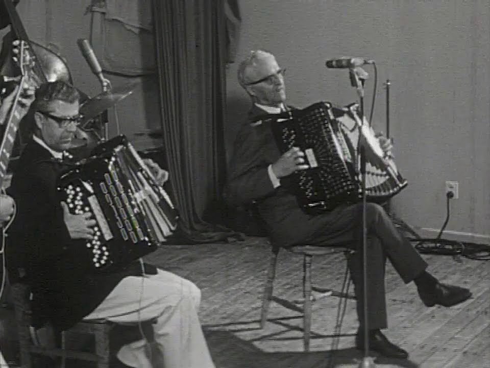Carl og Ebbe Jularbo - Se Farfar dansar gammal vals