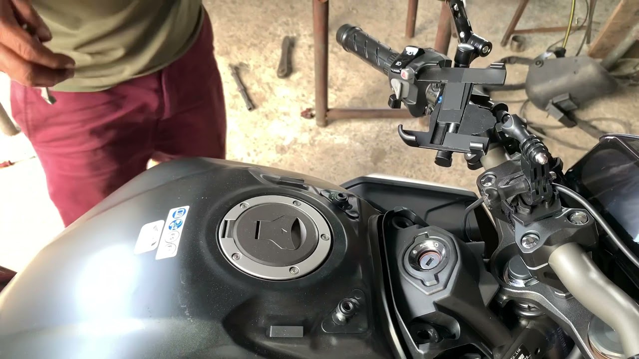 Jolen lang katapat tunog halimaw na Si “Baby” CB650r ko “CBEAST”