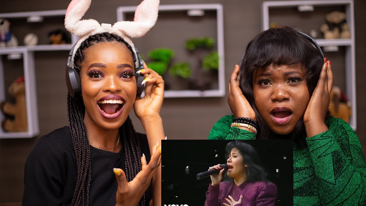 VOCAL COACHES REACTS TO Selena -Disco Medley (Official Live From Astrodome) UNBELIEVABLE PERFORMANCE