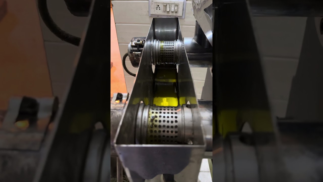 Premium Cold Press Machine 🇮🇳 |German Tech | Call +91 91155 77573