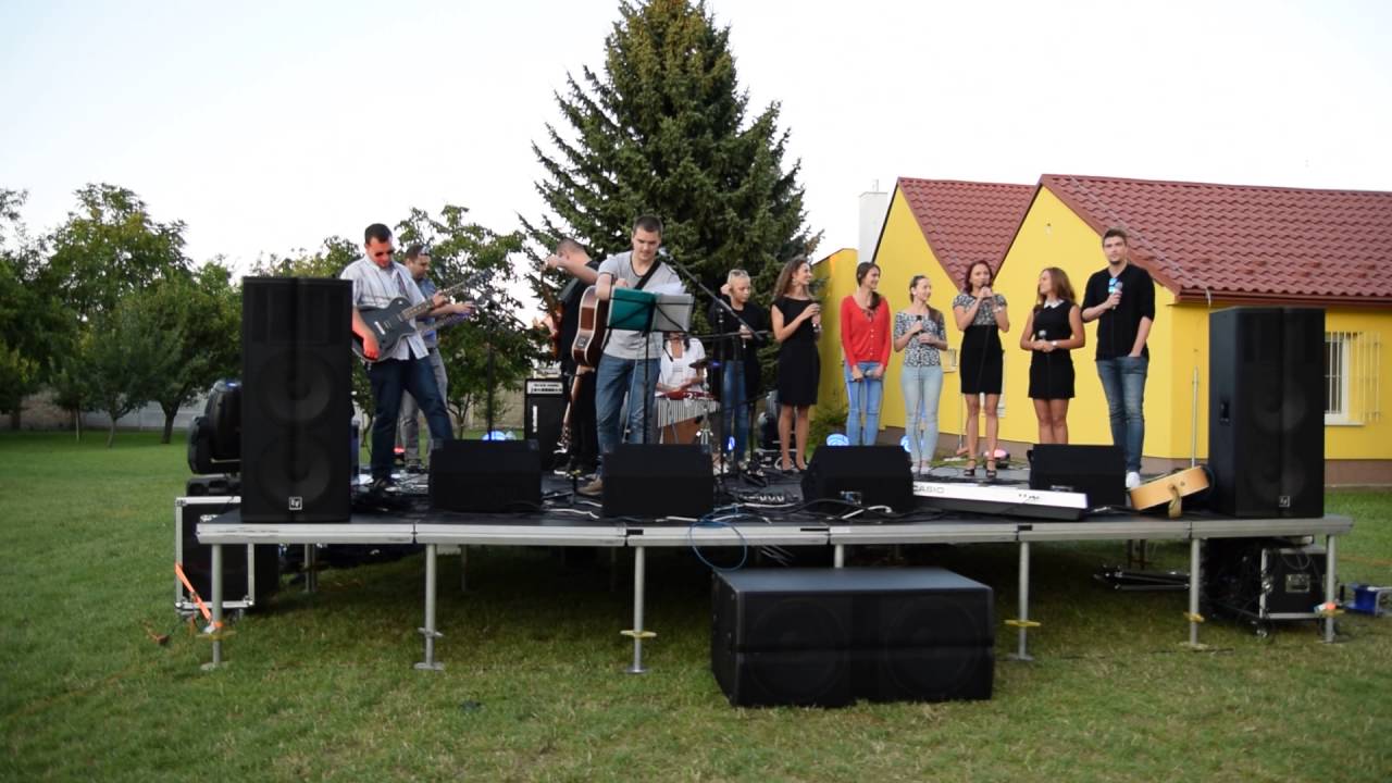(2/4) Nie Náhodou - koncert 10 rokov (Šurany)
