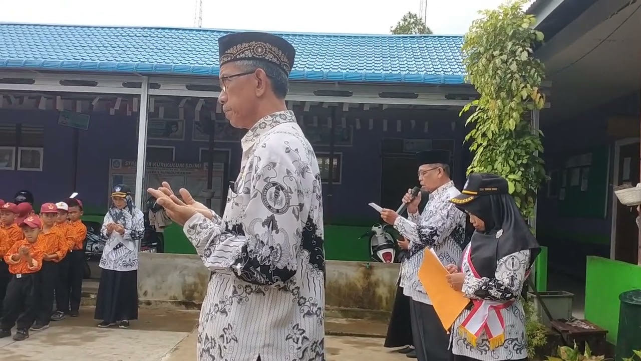Pembacaan Doa pada HUT PGRI ke-78