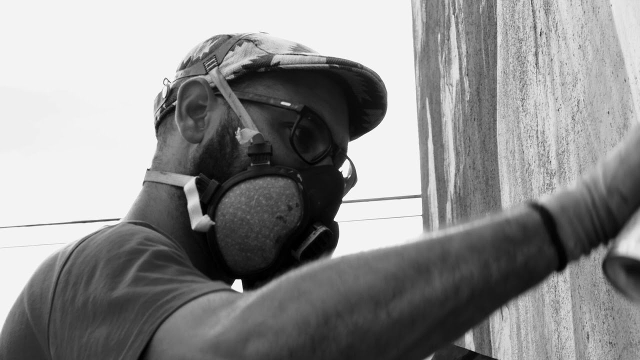 SOJO. MURO CRÍTICO EN MADRIGALEJO. DESPOBLACIÓN