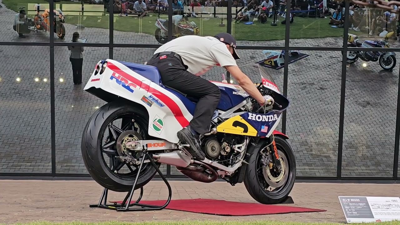 HONDA NS500 Engine Sound