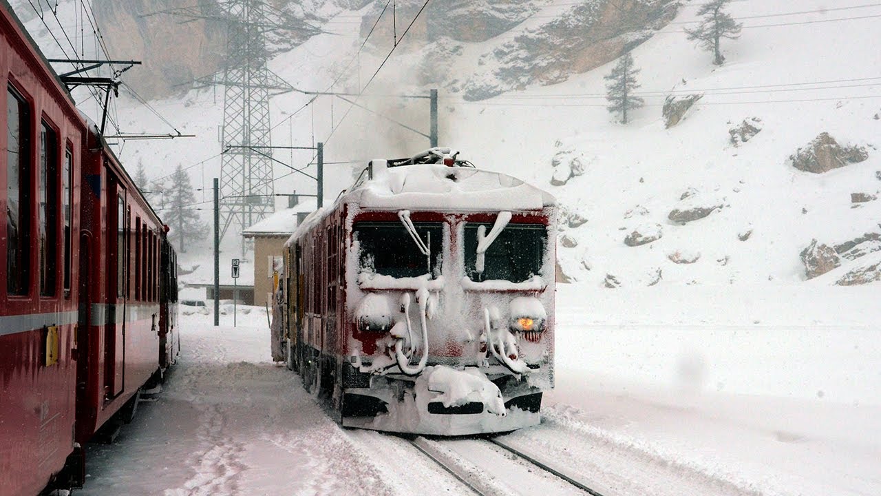 RhB T3 Winter bei der Berninabahn
