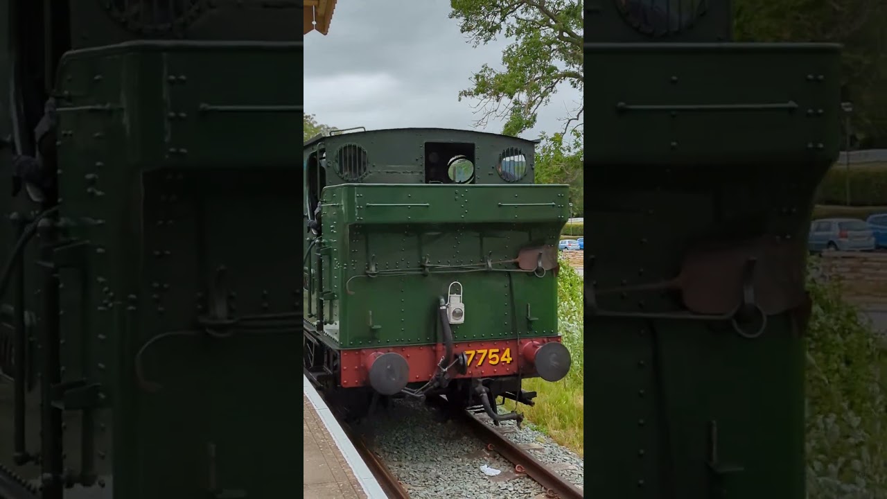 pannier tank 7754 runs round it's train.