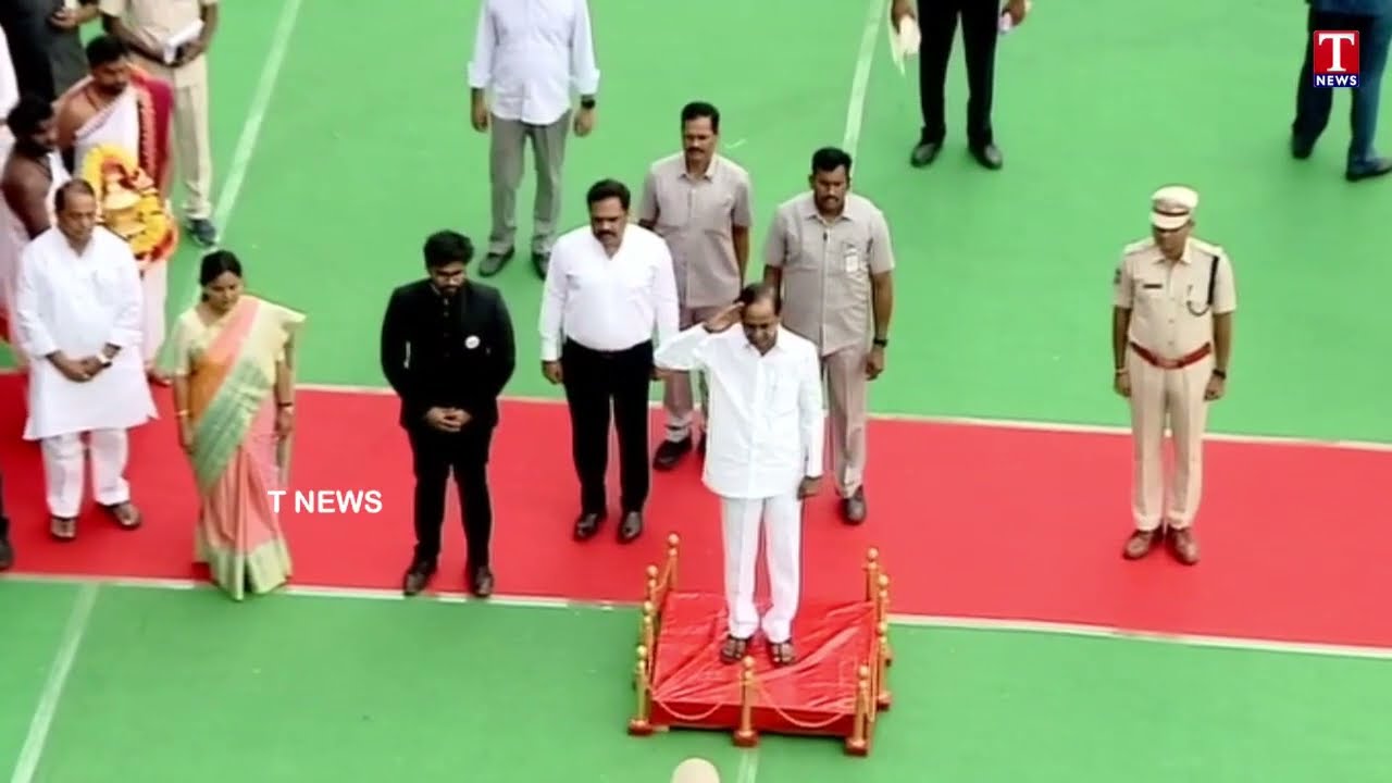 CM KCR Receives Police Salute At Nirmal New Collectorate | KCR Visits Nirmal | T News