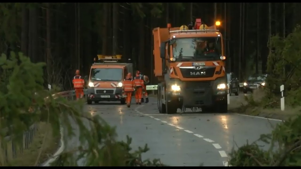 Orkan Sabine tobt in Hessen | hessen extra