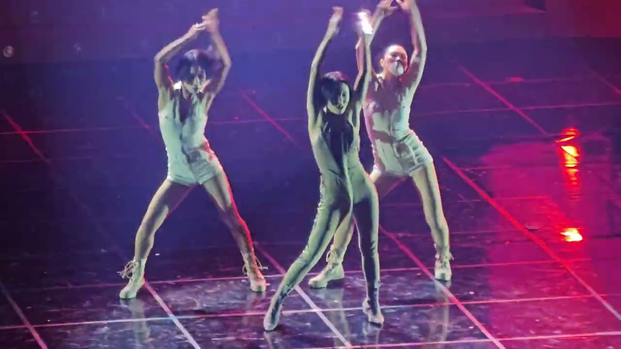 화사 HWASA 멍청이 (twit) + Kidding + EGO 260118 2026 HWASA CONCERT MI CASA Day 2