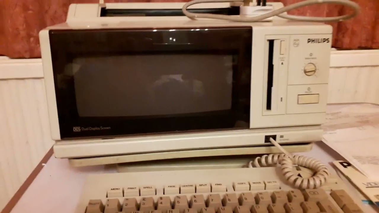 Loft Find - Philips Videowriter from early 1990s, does it work?