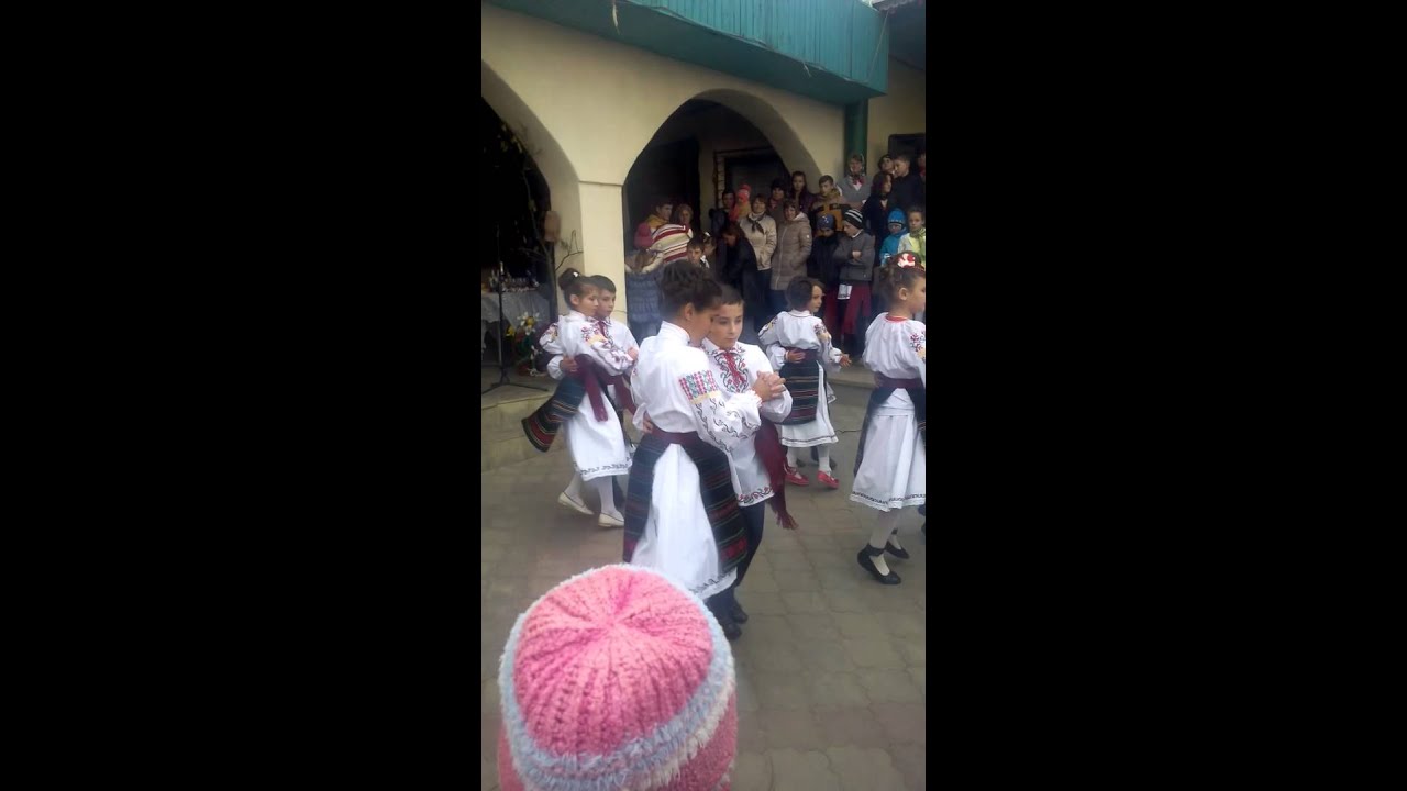 hramul  satului  larguta  21.11.2015