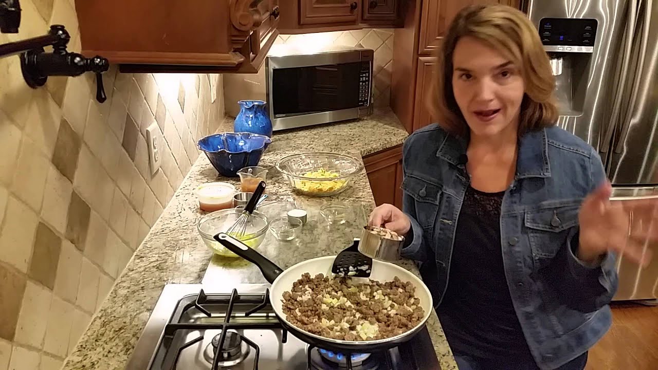 Thankful for Thanksgiving: Low Carb Stuffing