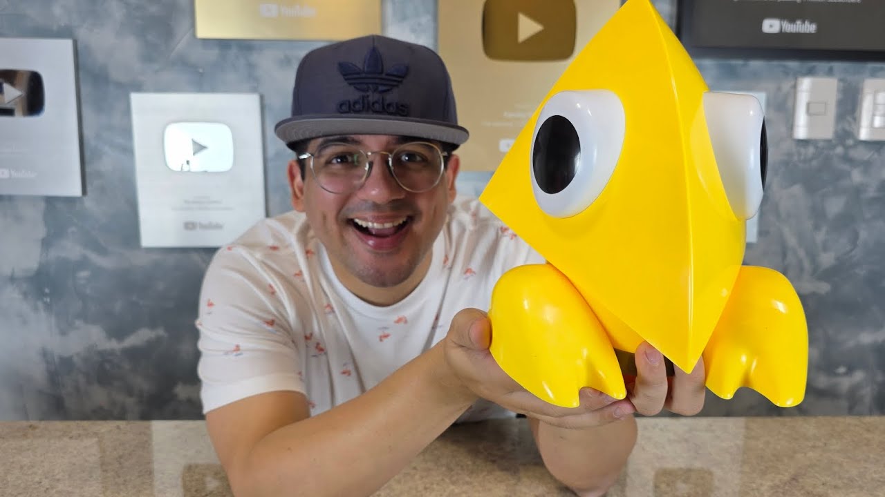 RAINBOW FRIENDS AMARELO CHEIO DE COISAS DENTRO!
