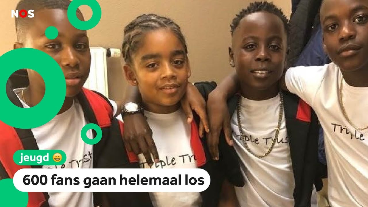Eerste grote optreden van de Niffo's