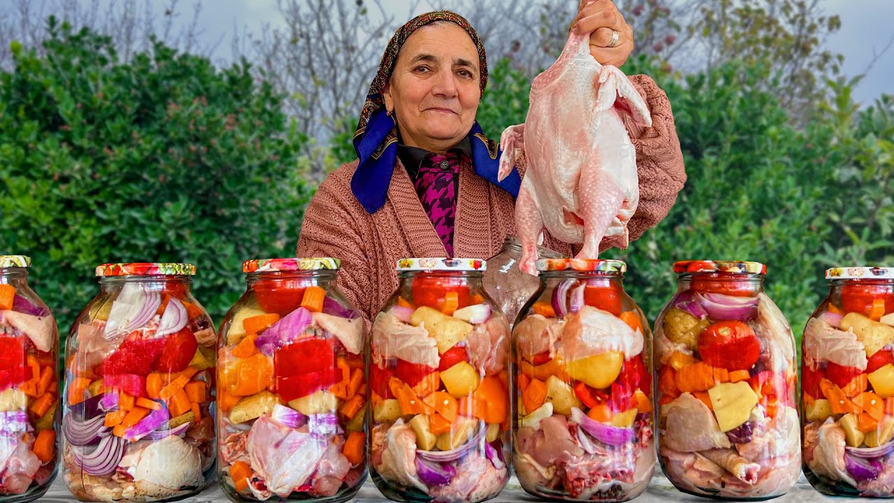 Cooking Canned Food with Chicken! Dish You can't Do Without in the Village In Winter