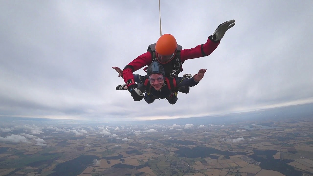 10,000ft Tandem Skydive for Bassetlaw Mind