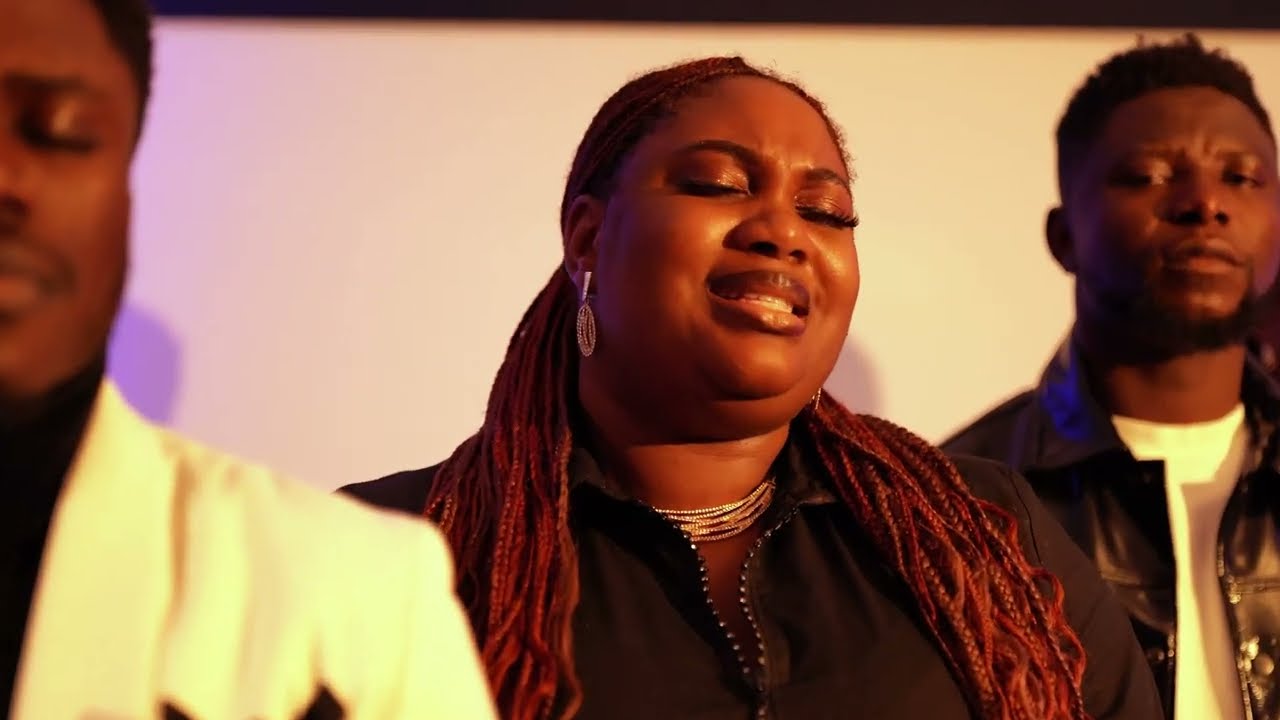 Hallelujah ToThe King (Romi Music Production)