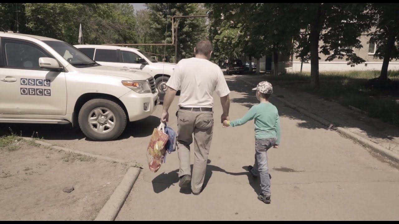 OSCE Special Monitoring Mission monitors the effects of the conflict in eastern Ukraine