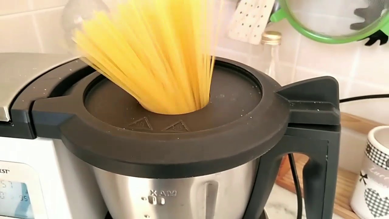 Spaghetti alle vongole usando solo monsieur cuisine plus