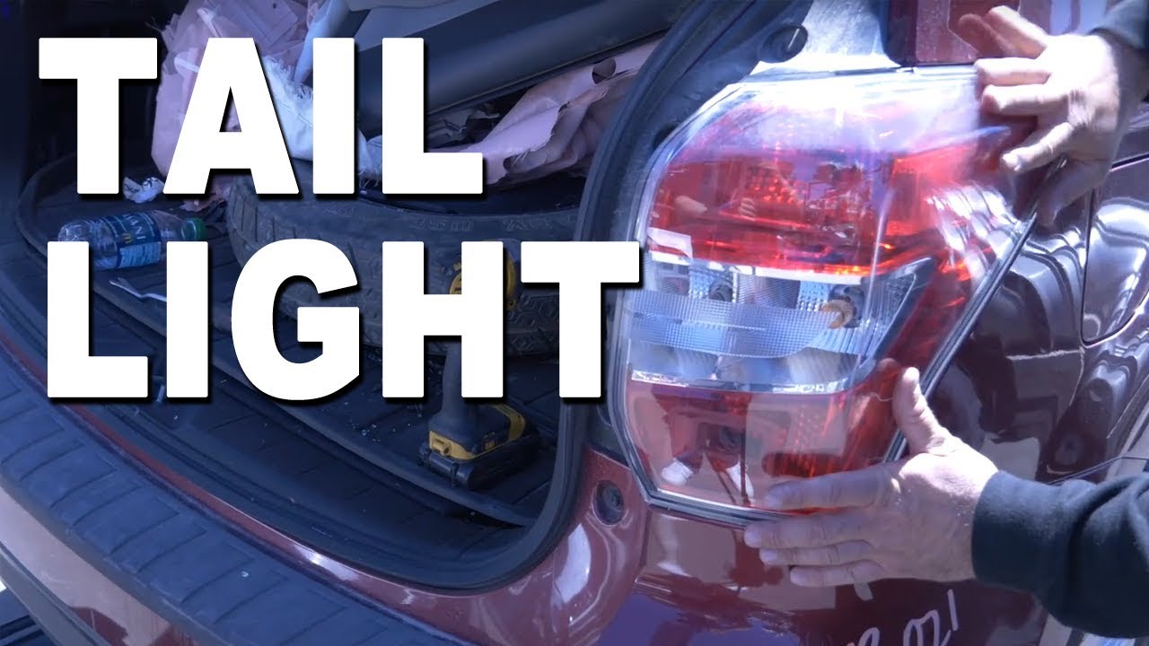 How To Remove a Tail Light - 2014 Subaru Forester