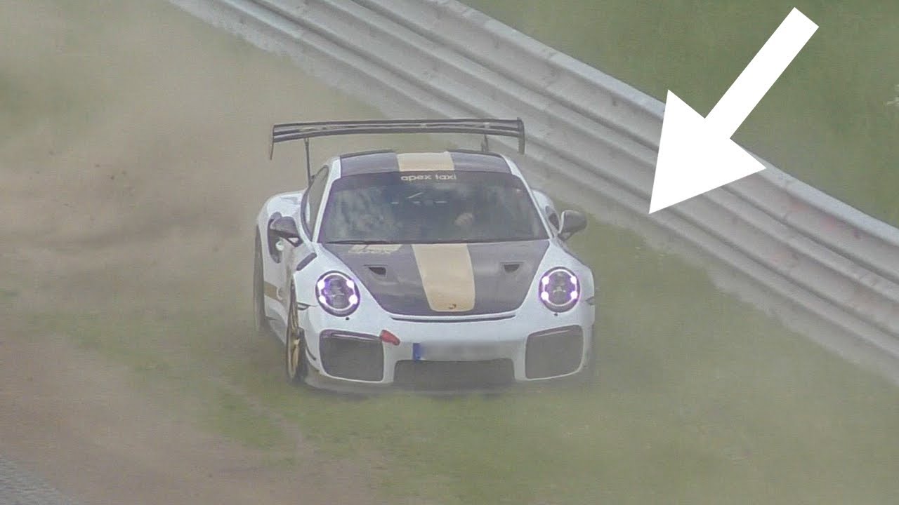 Nurburgring ALMOST CRASH, LUCKY Moments, Highlights Nordschleife Touristenfahrten