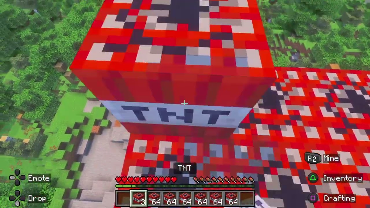 Its to much TNT on Minecraft PlayStation 4 edition