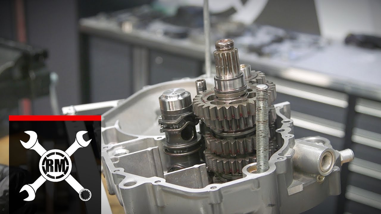 KTM 690 & Husqvarna 701 Engine Rebuild | Part 4: Bottom End Assembly