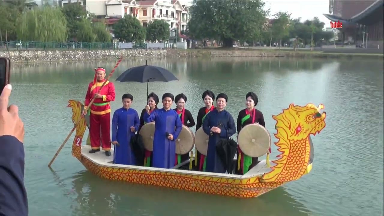 Vui Bốn Mùa / Các Liền Anh Liền Chị - Nhà Hát Dân Ca Quan Họ Bắc Ninh.