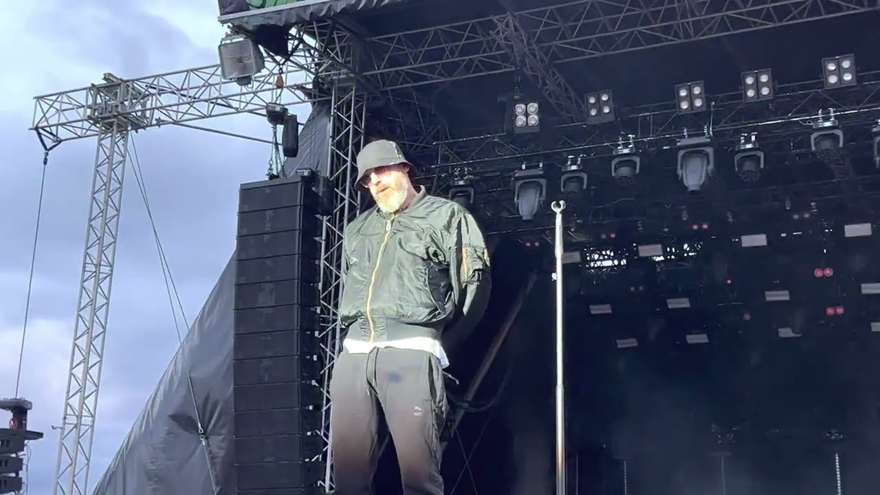 Sido - Fuffies im Club Live @ Heroes Festival Freiburg (Opener)