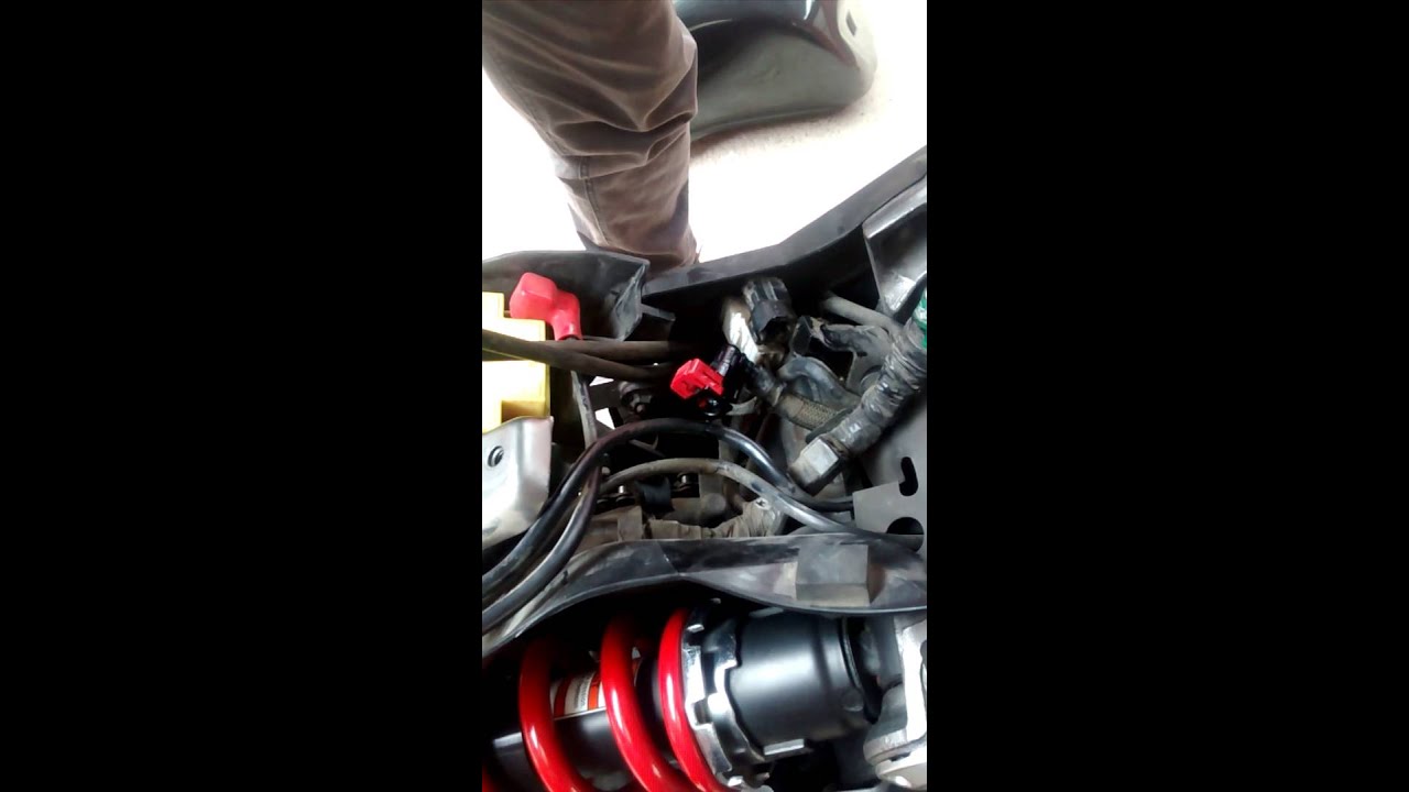 Instalando filtro de K&N kawasaki ER6N 2013